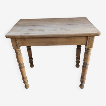 elm table