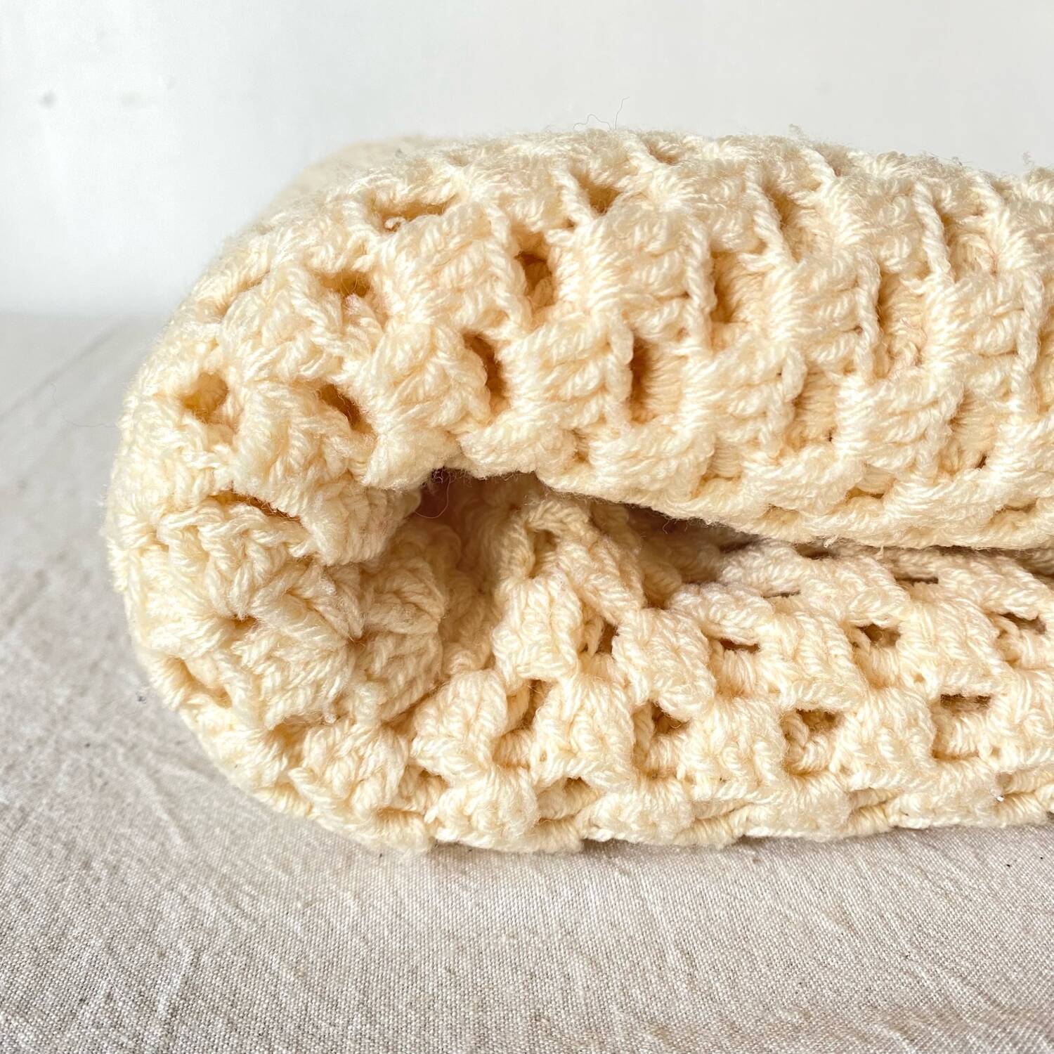 Crochet plaid blanket 125x130