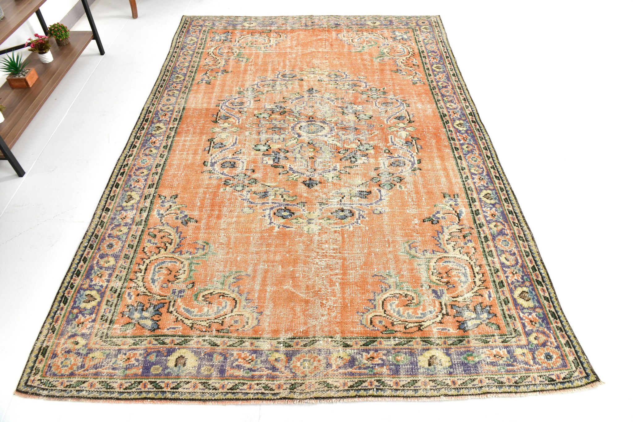 Tapis turc vintage orange citrouille, 191 x 272 cm