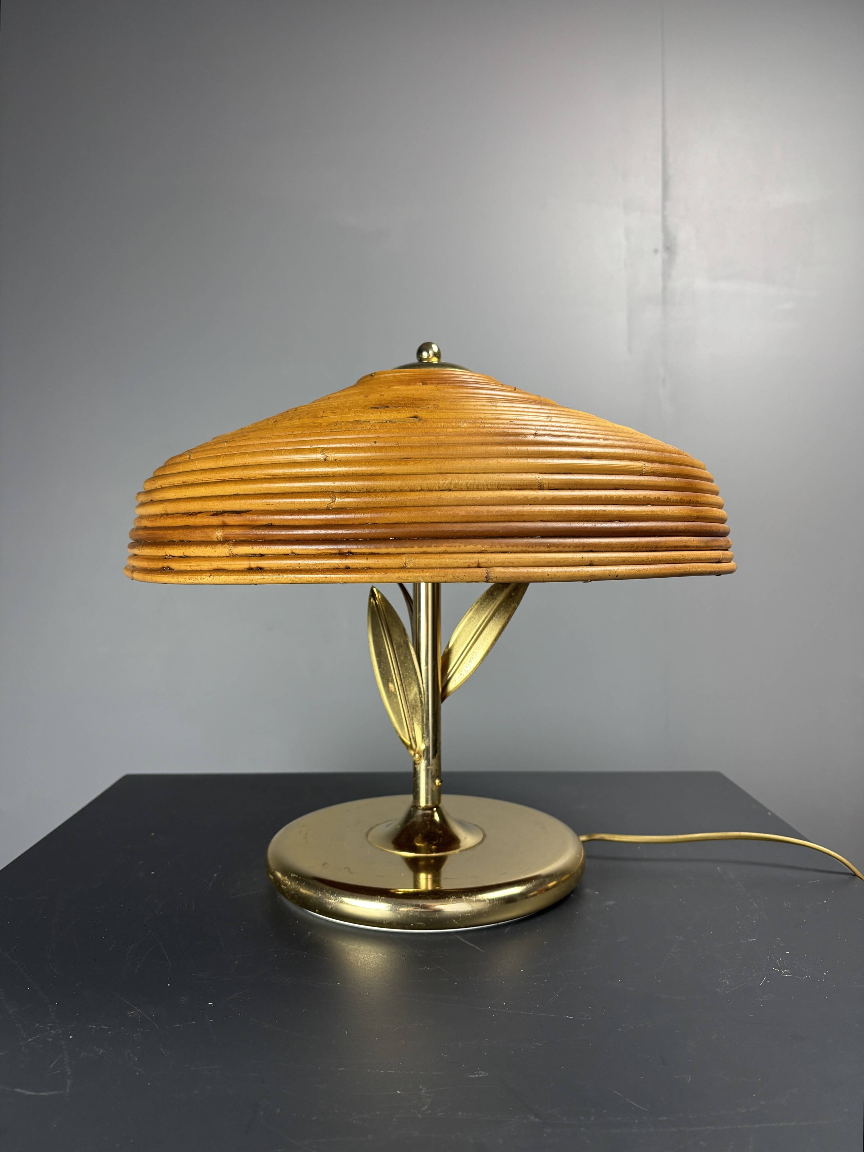 Pencil reed rattan bamboo and brass flower table desk lamp, Italy, 1980s