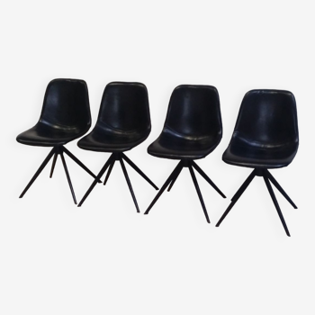 Set of 4 design chairs