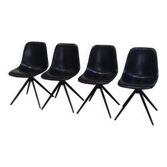 Set of 4 design chairs