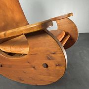 Brutalist pine rocking lounge chair with leather seat by Wasa 1984