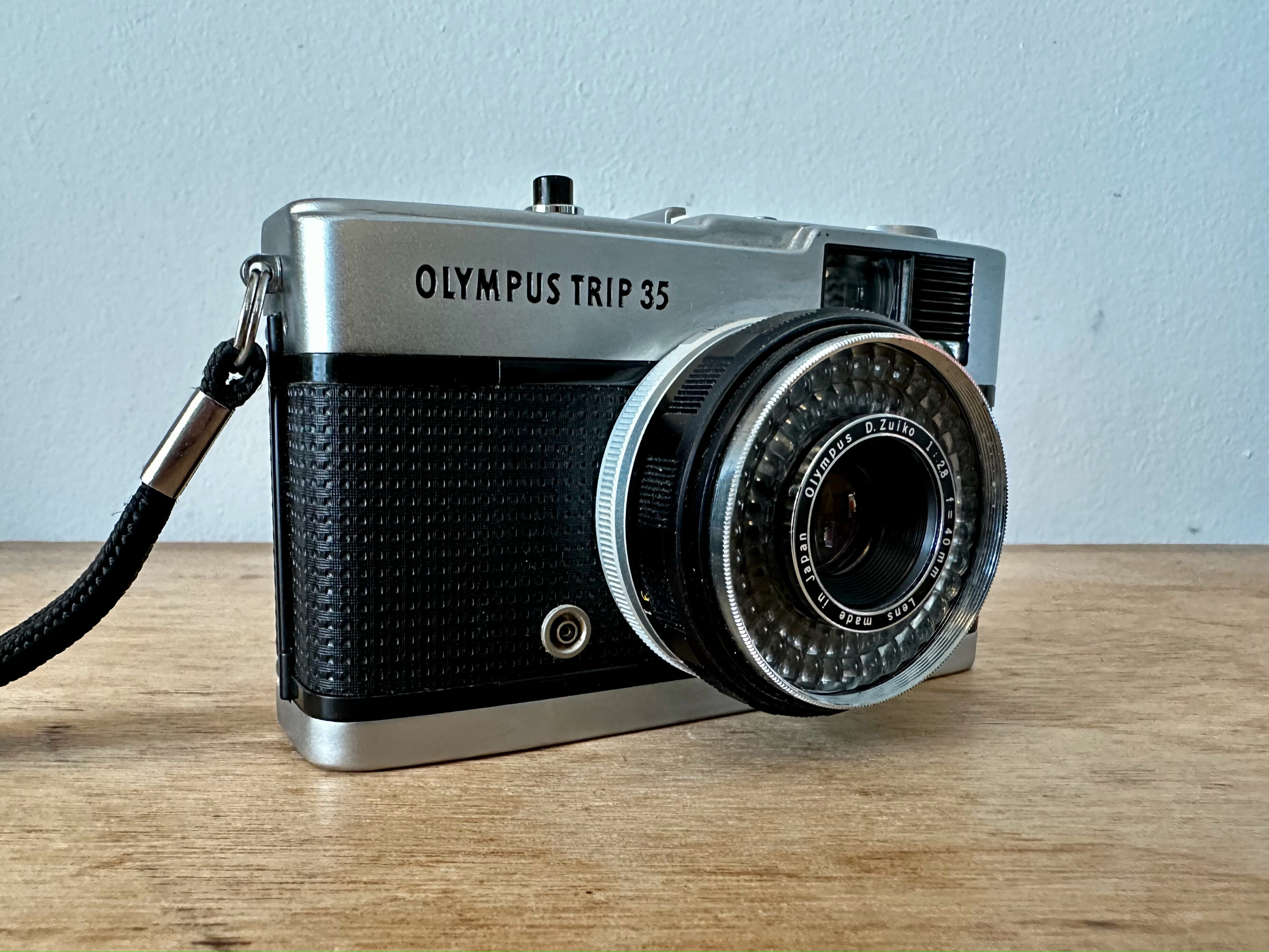 1980s Olympus Trip 35 Camera - Fully working great condition