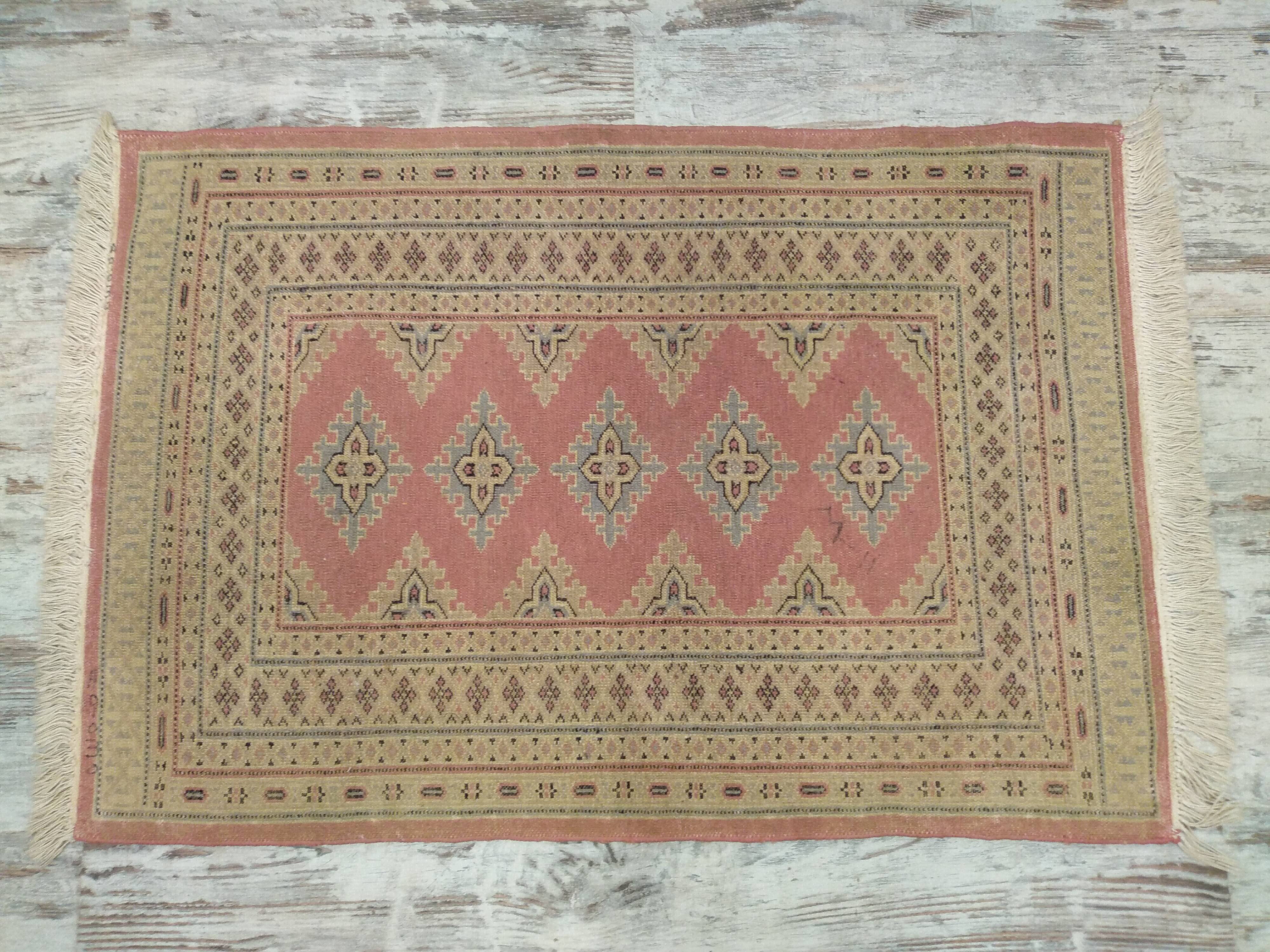 Tapis persan fait main