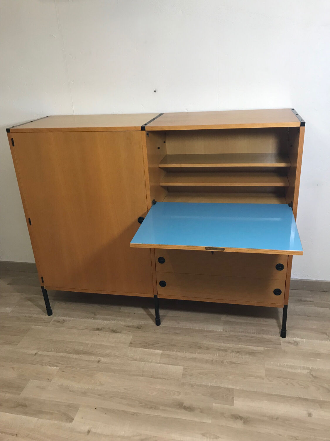 Office secretary A.R.P. Minvielle edition