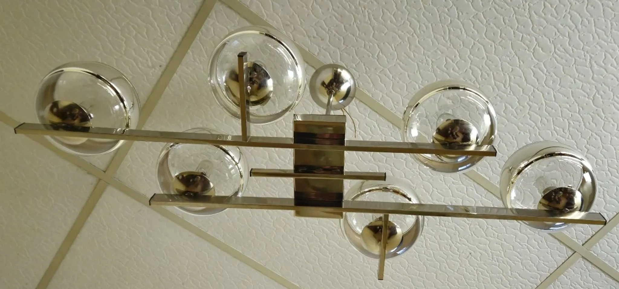Gaétano Sciolari Milan: Vintage chandelier design from the 1970s.