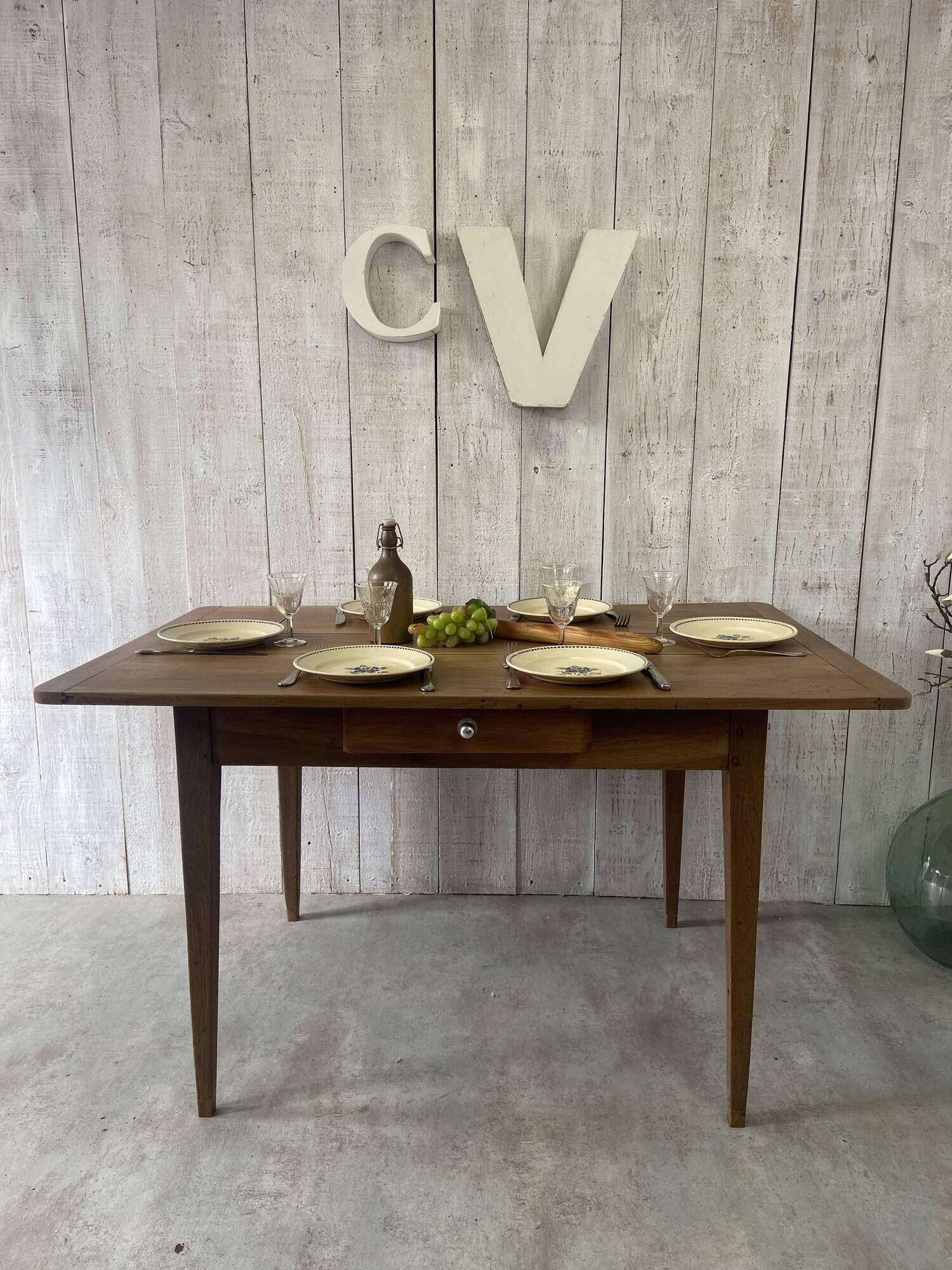 Farm table 129x81cm