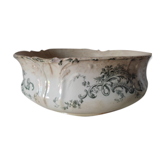 Earthenware bowl by Gien