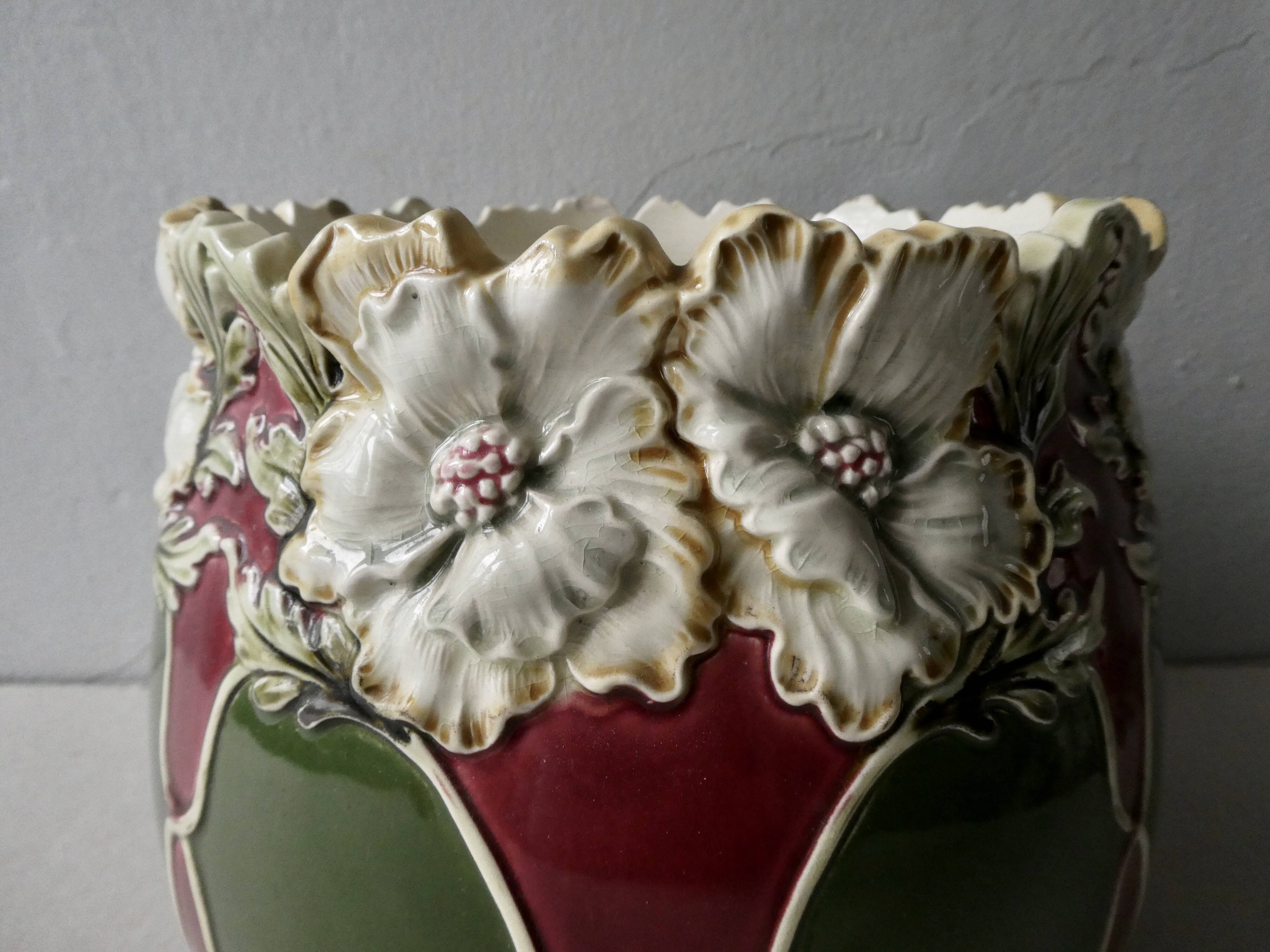Dabbling pot cover, flower decoration, 1900