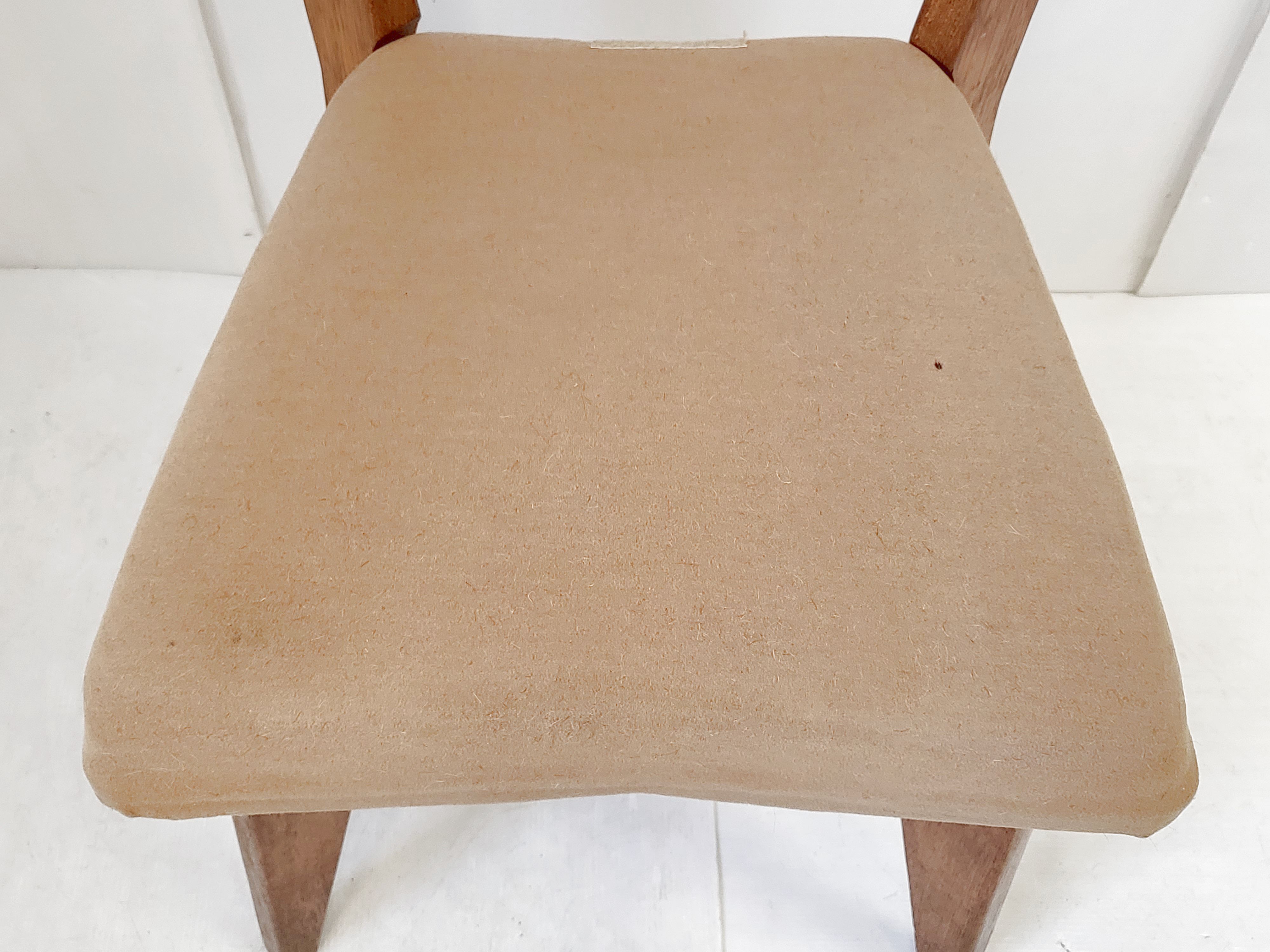 Vintage chair Guillerme & Chambron