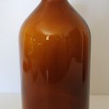 Amber pharmacy bottles 60s