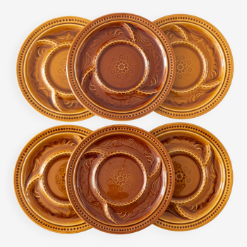 6 old majolica plates