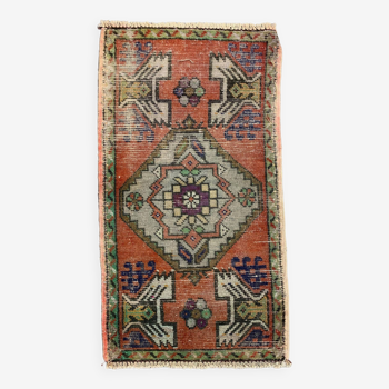 Small Vintage Turkish Rug 98x53 cm, Short Runner, Tribal, Shabby, Mini Carpet