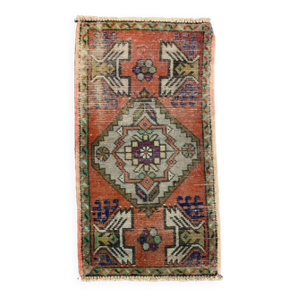 Small Vintage Turkish Rug 98x53 cm, Short Runner, Tribal, Shabby, Mini Carpet