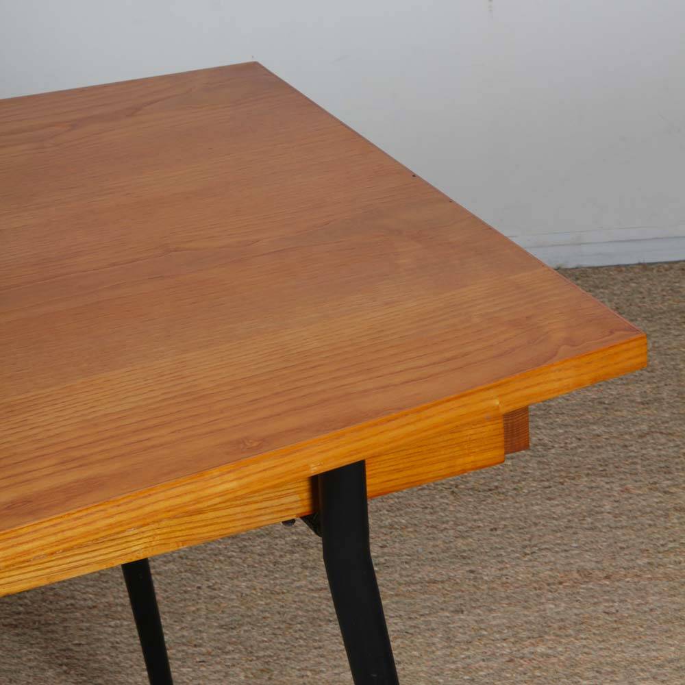 Table de repas en chêne et métal, années 1960