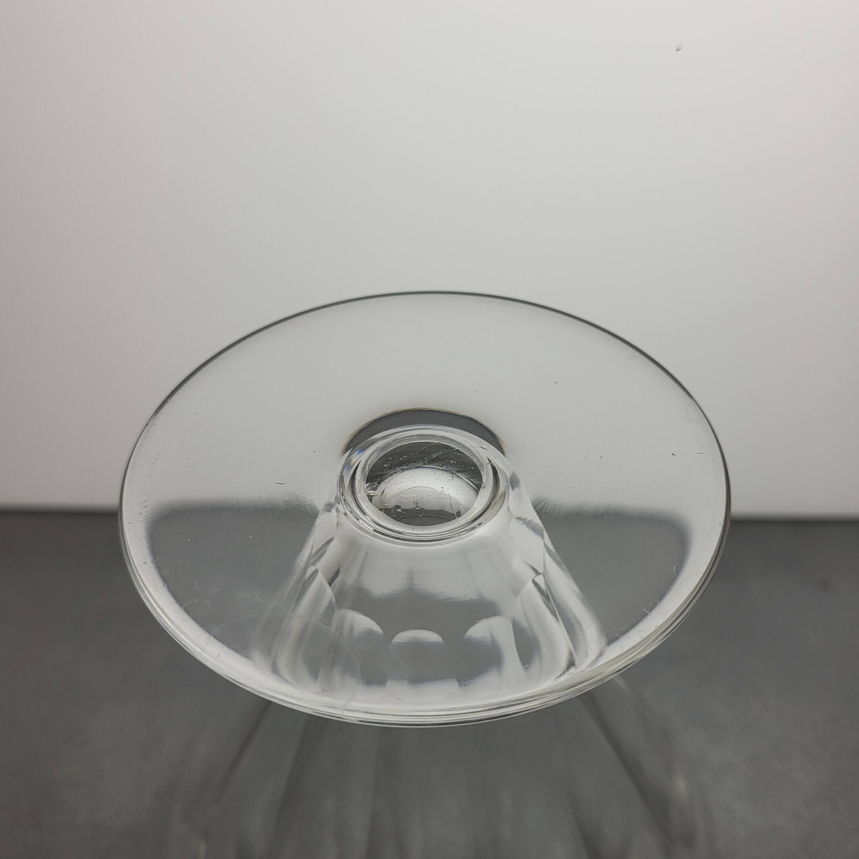 24-piece service in Baccarat crystal model Rex 1920-30's