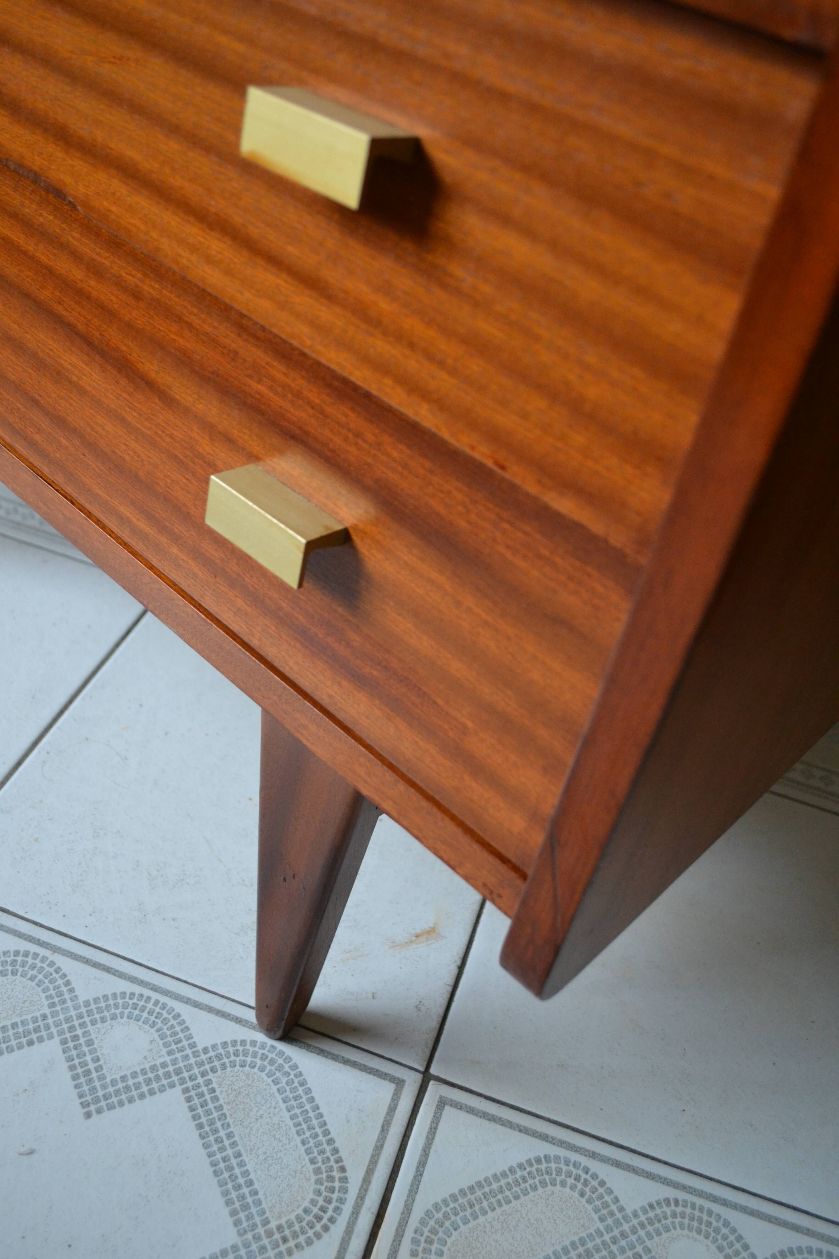 Commode années 60 façade inclinée