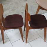 Table et quatre chaises scandinave