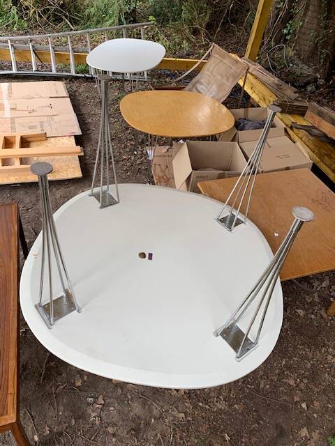 table supercircle de Piet Hein et Bruno Mathsson