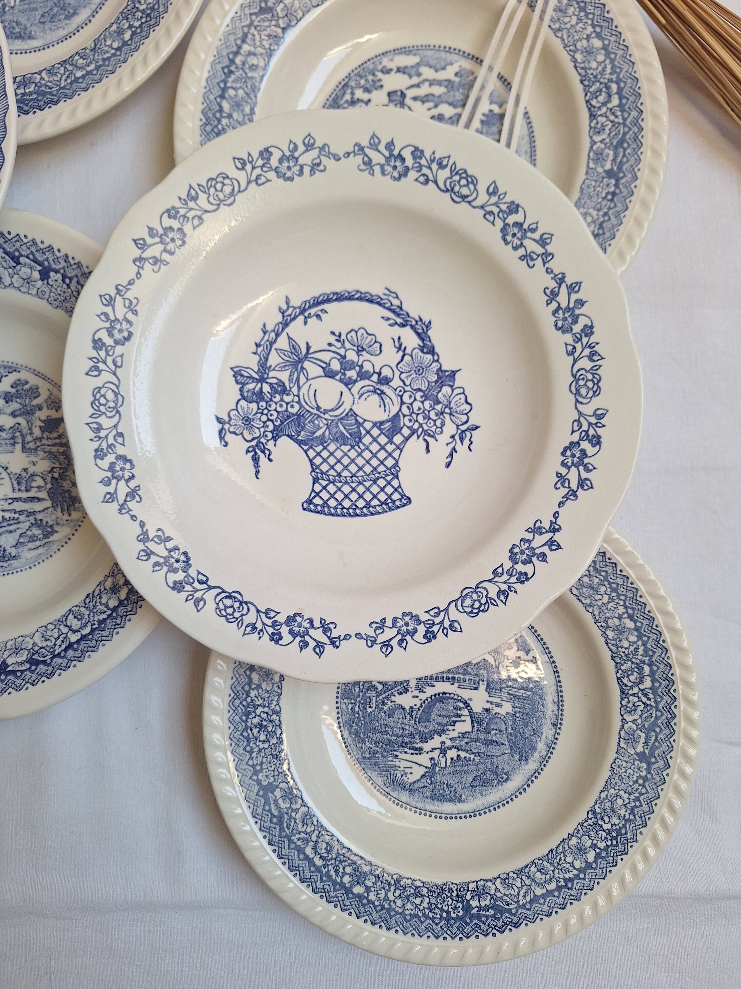 Assiettes creuses bleues paysage