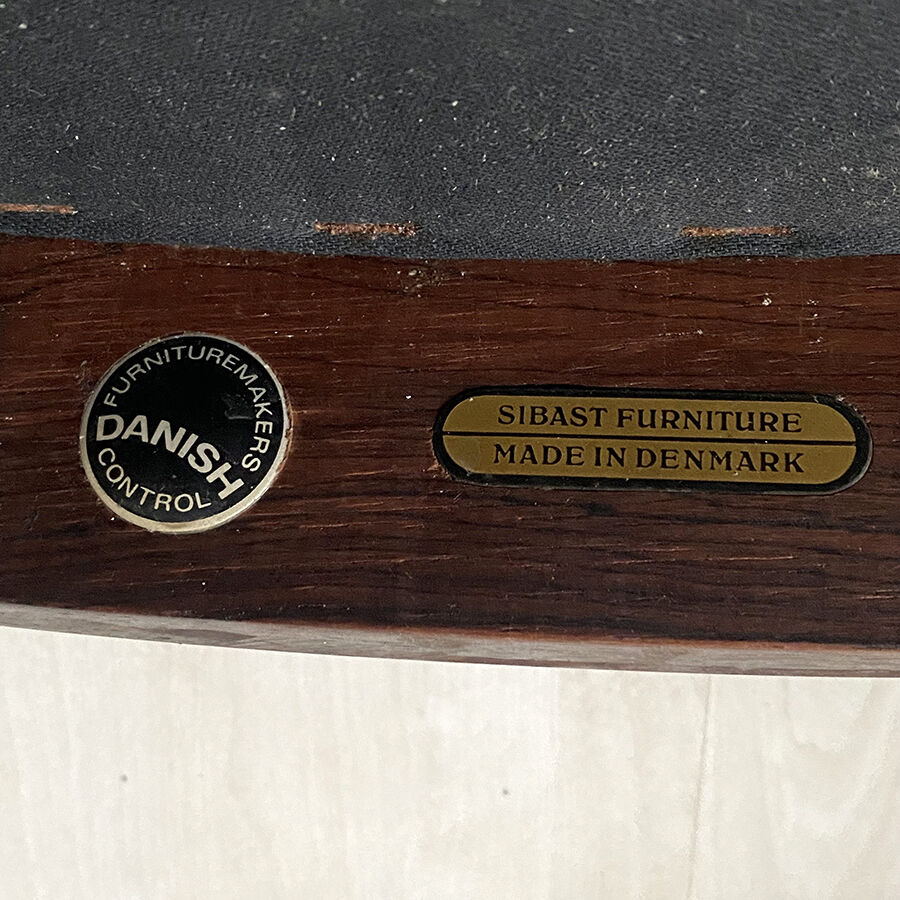 Set of 4 Scandinavian rosewood chairs Design Arne VODDER