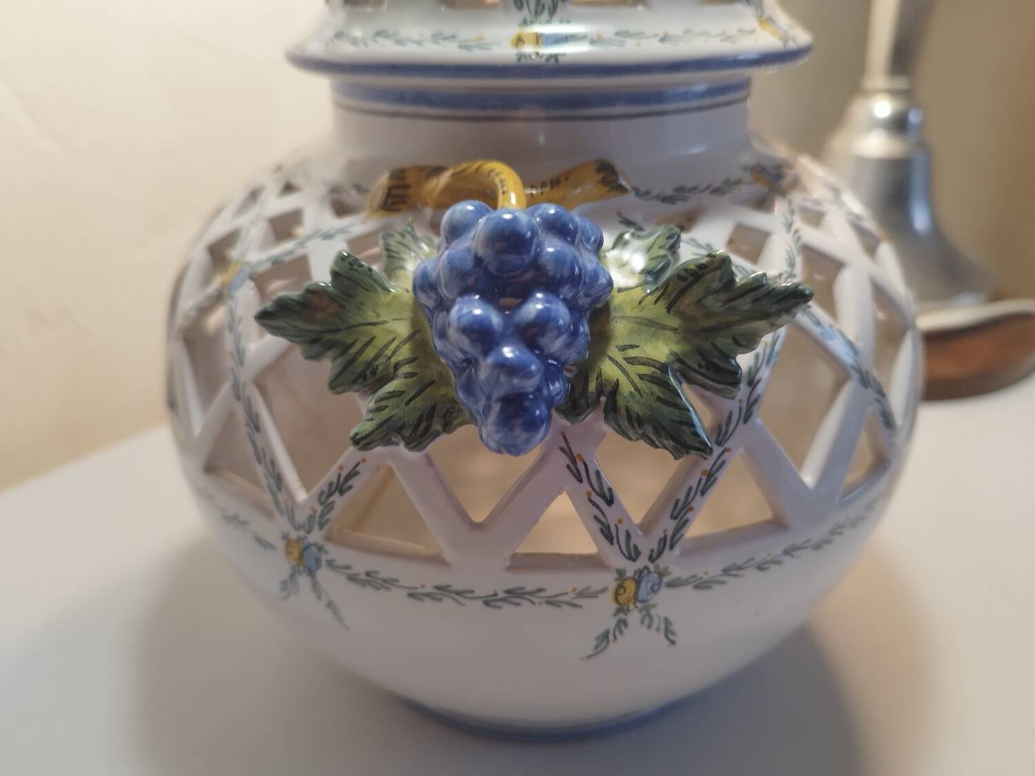 Lampshade with openwork from the Malicorne pottery.