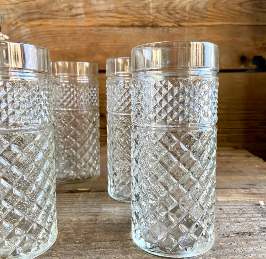 Set of 6 vintage glasses