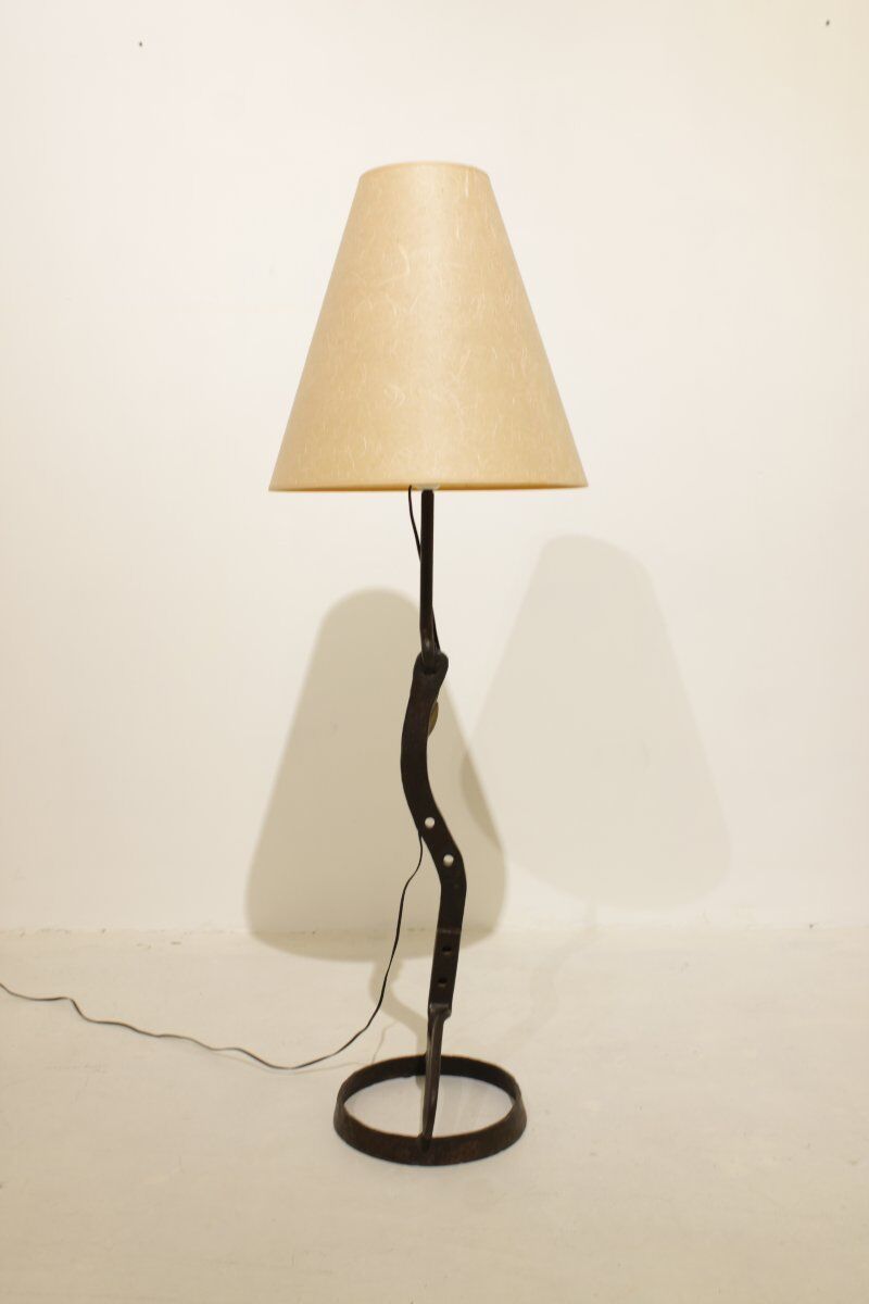 Wrought iron floor lamp attributed to Léopold Gest.