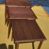 Scandinavian trundle table