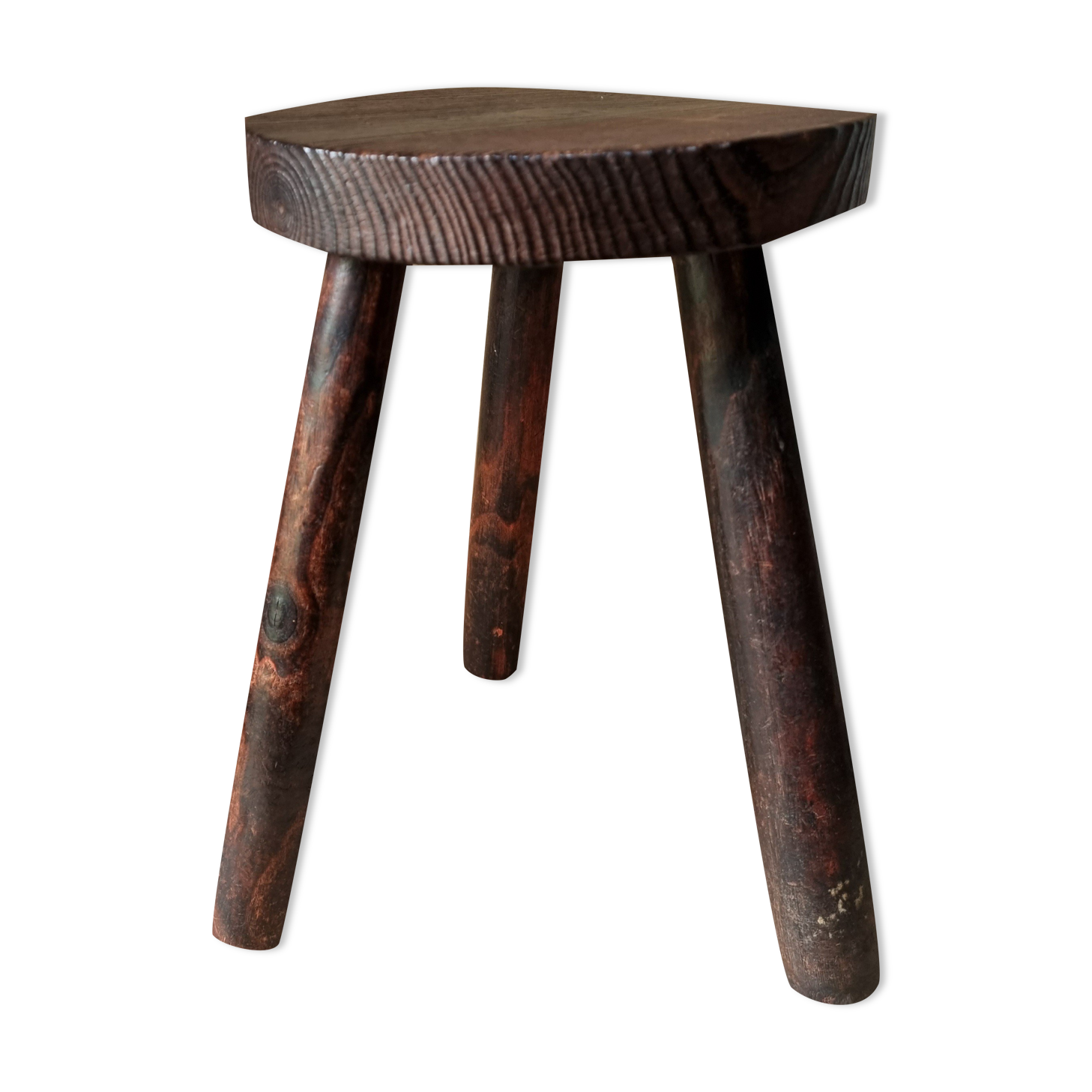 Tripod stool in solid wood