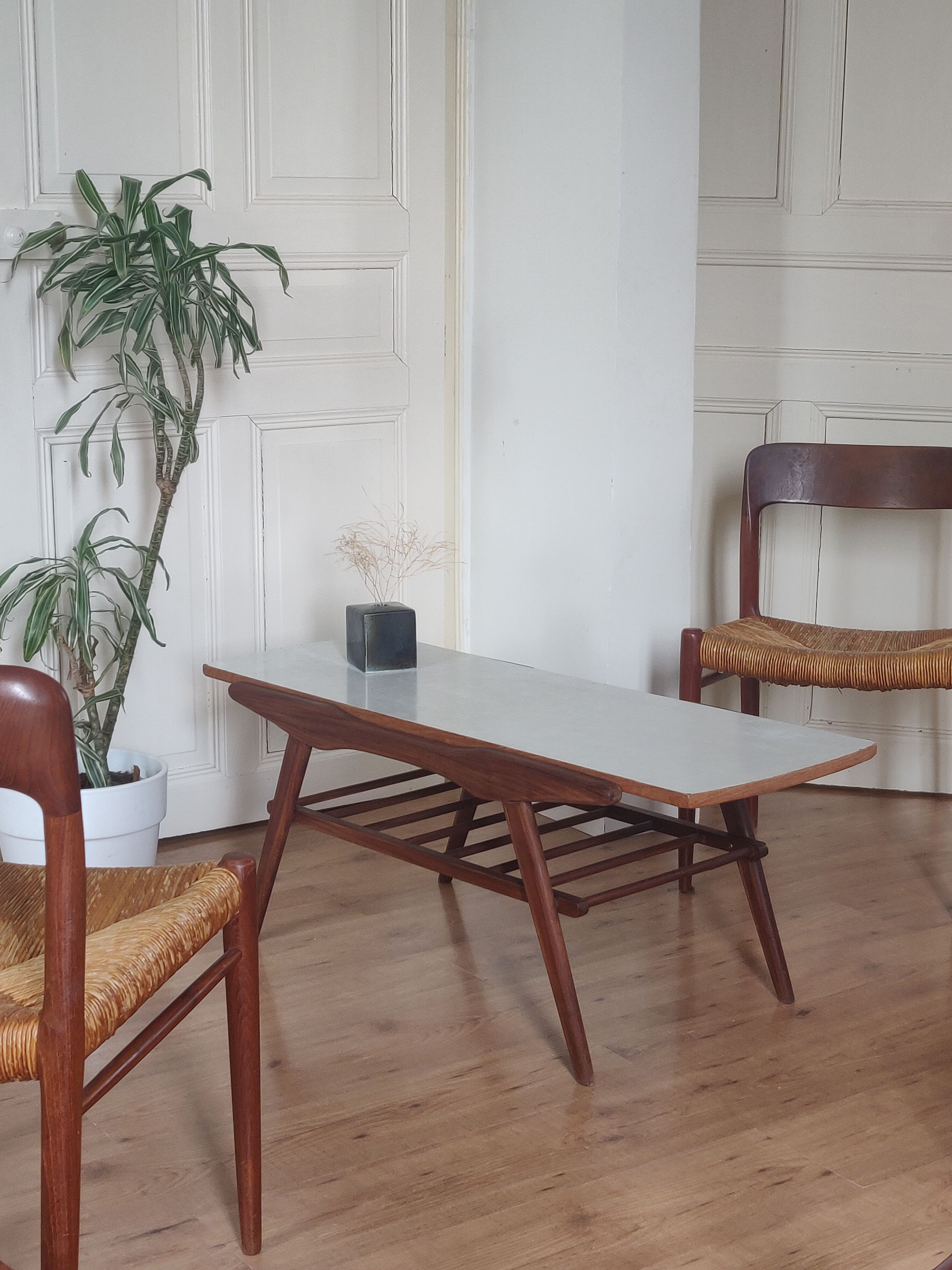 Table basse années 60 plateau réversible