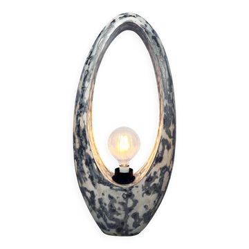 Grande lampe sculpturale en fibre de verre, France, années 1970