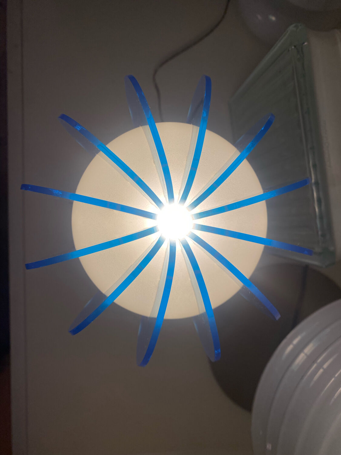 Lamp in plexiglass or vintage plexi in the shape of jellyfish