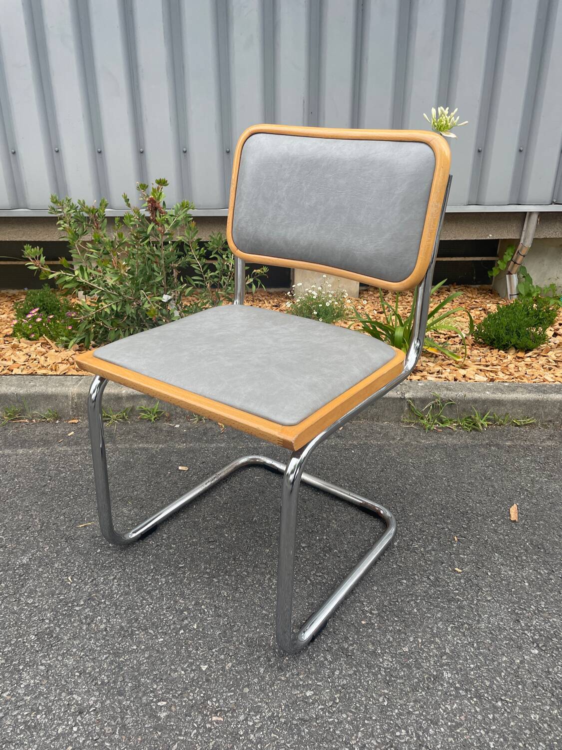 Paire de chaises made in Italy type Cesca