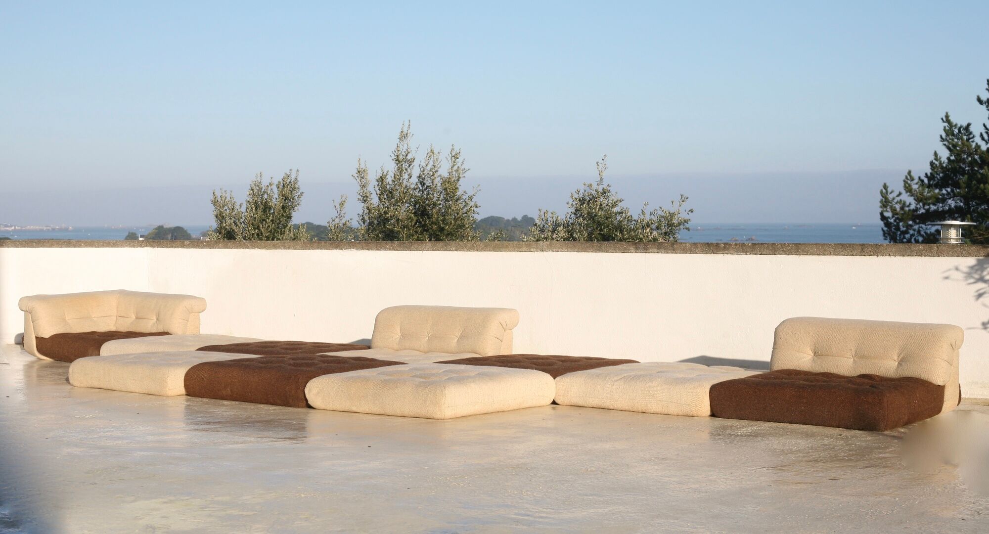 Modular sofa Mah Jong, Hans Hopfer, France, 1971. Roche Bobois Edition.