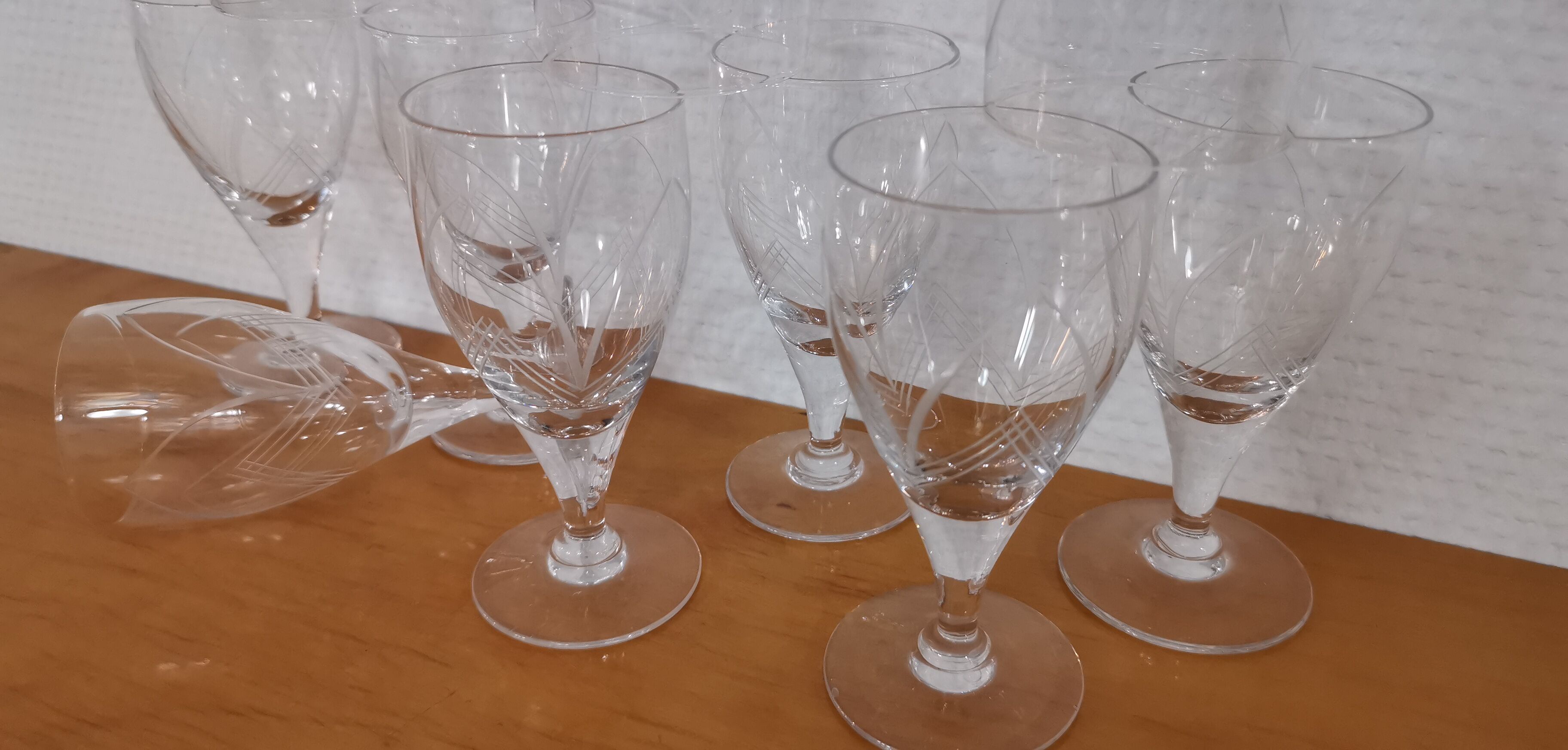 Old very fine stemmed glasses in chiseled crystal from the 50s