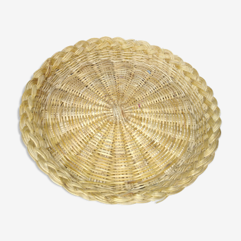 Vintage wicker volette