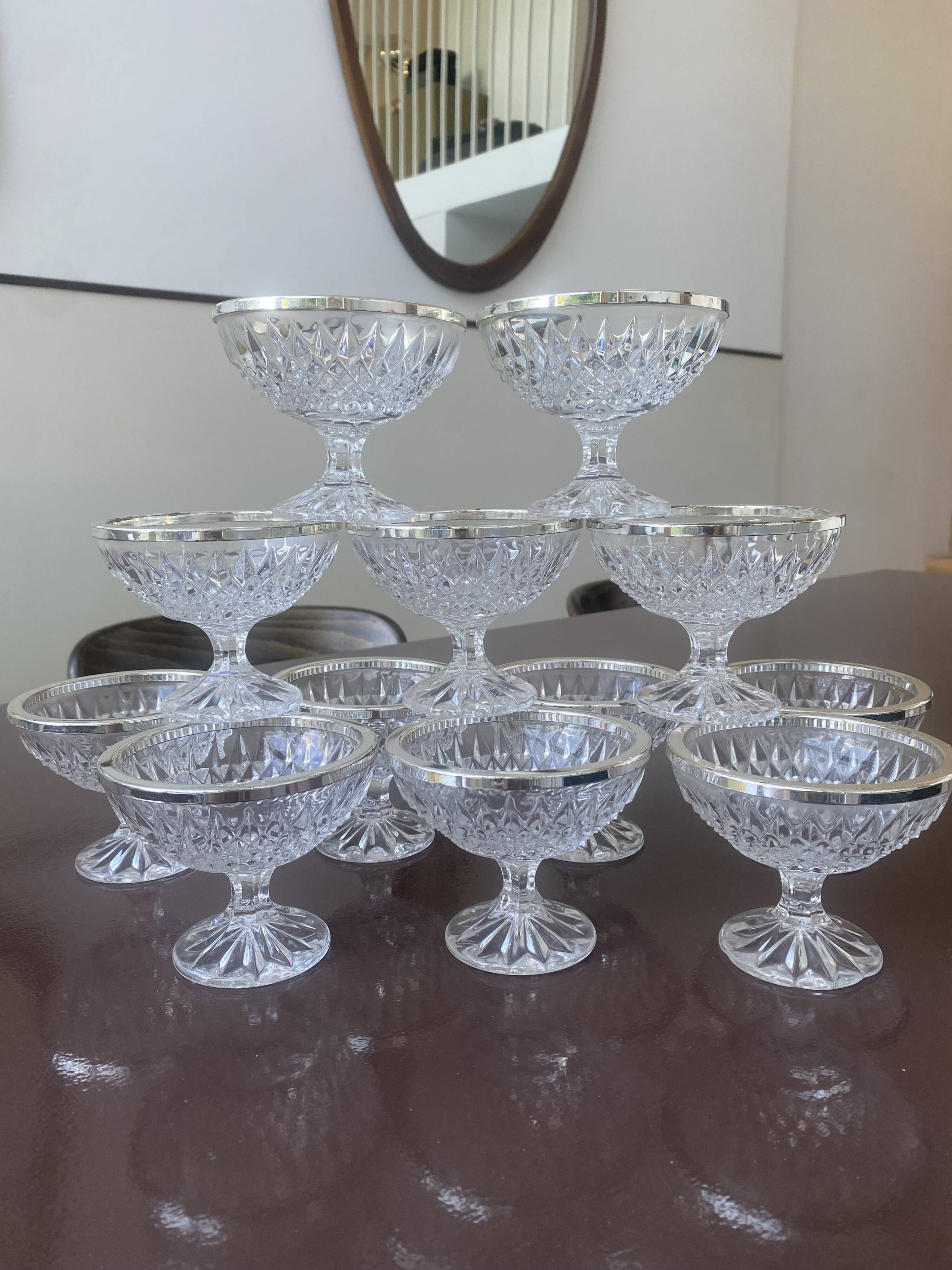 Set of 12 Art Deco ice cream bowls