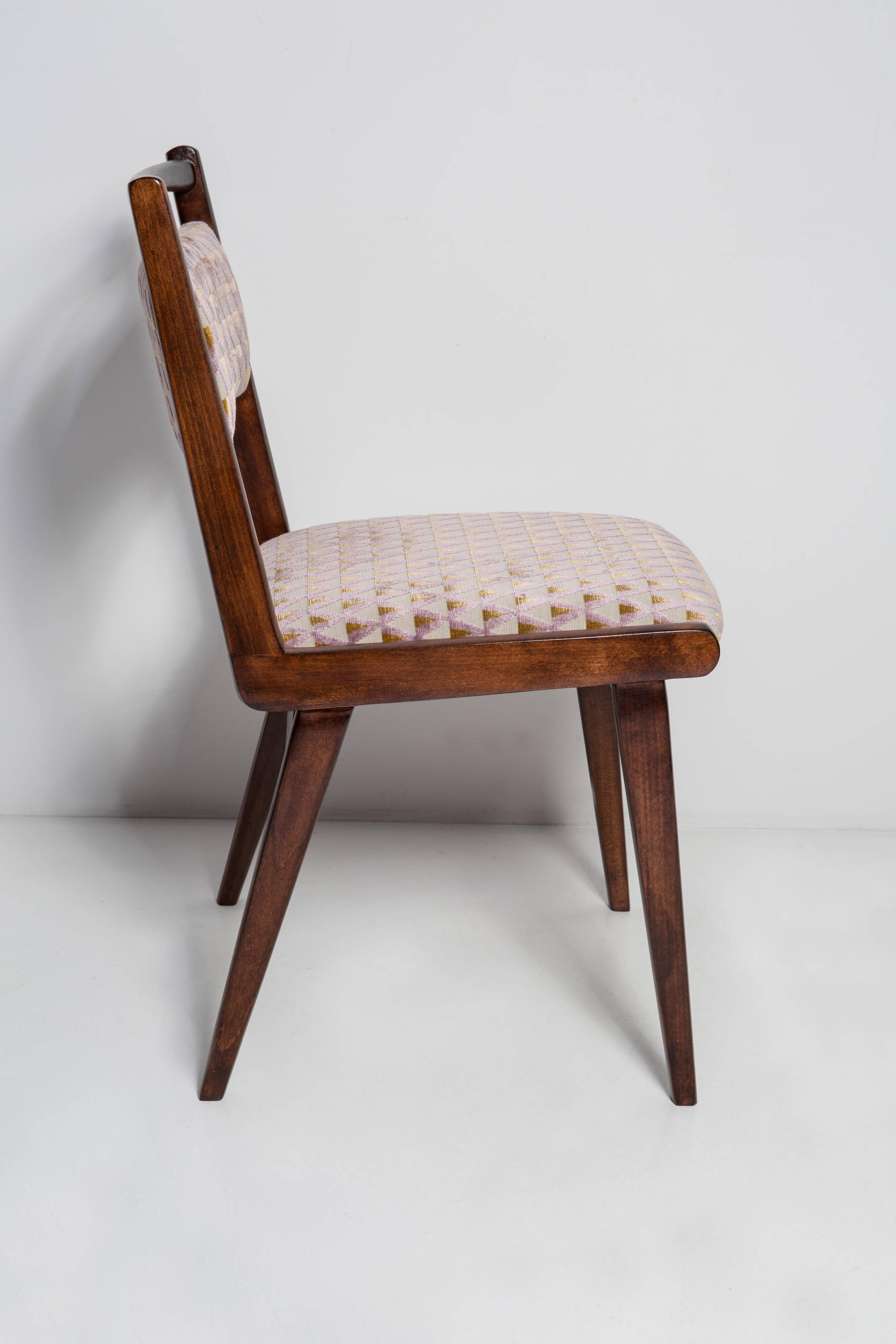 Amulet Chair in Light Purple Velvet Mid-Century, Poland, 1960s