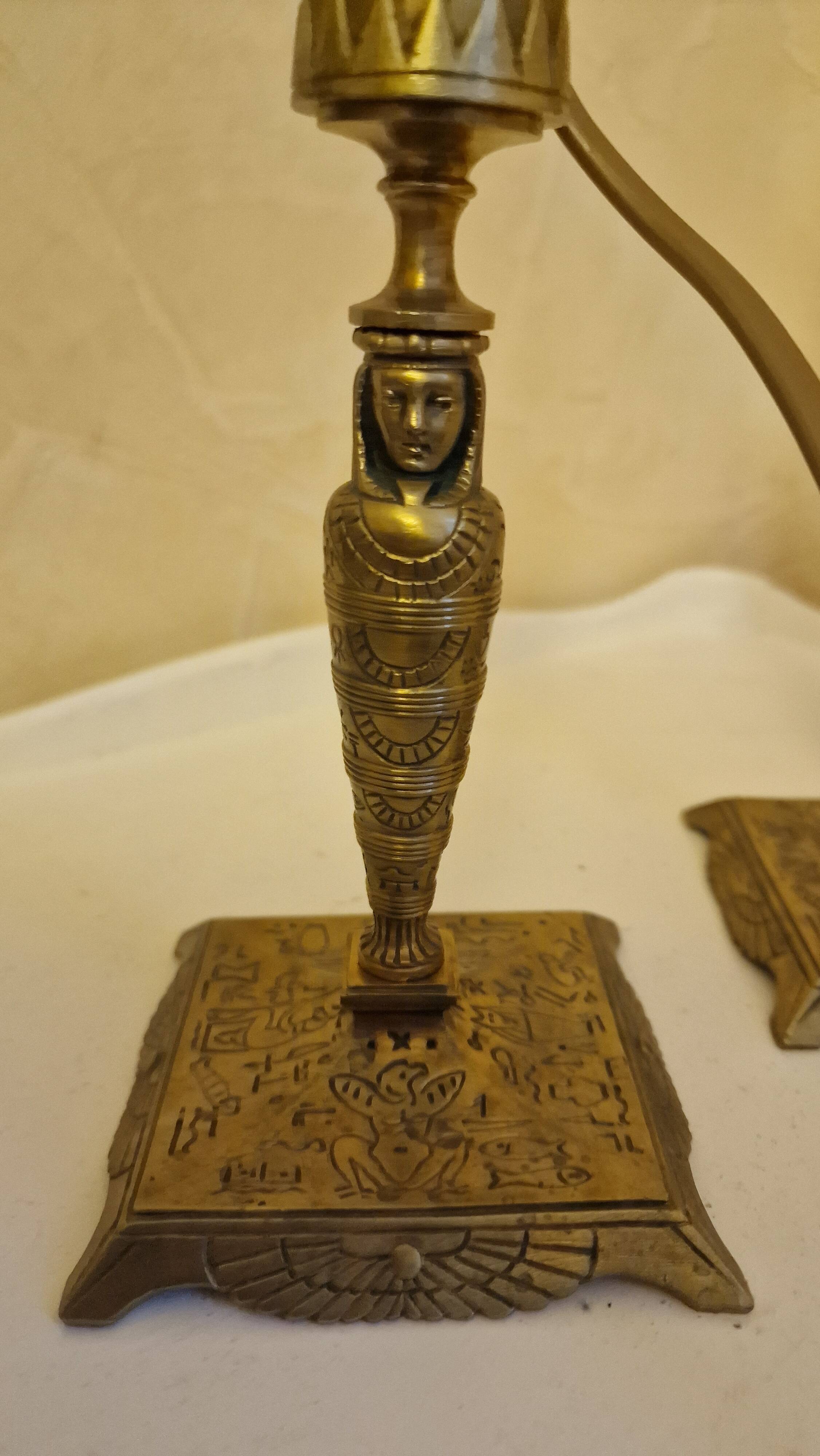 Paire de lampes vintage style Égyptien en laiton – Design pharaon,