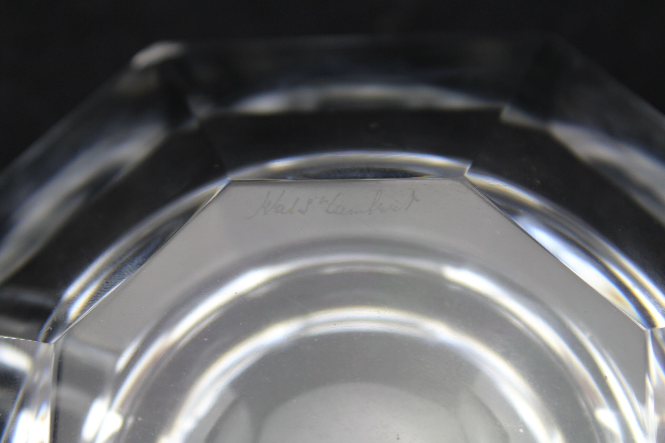 Octagonal ashtray in Crystal Val Saint Lambert