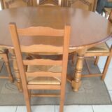 Round table
