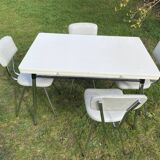 Formica table with 4 chairs