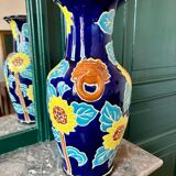 Ceramic vase with sunflowers
