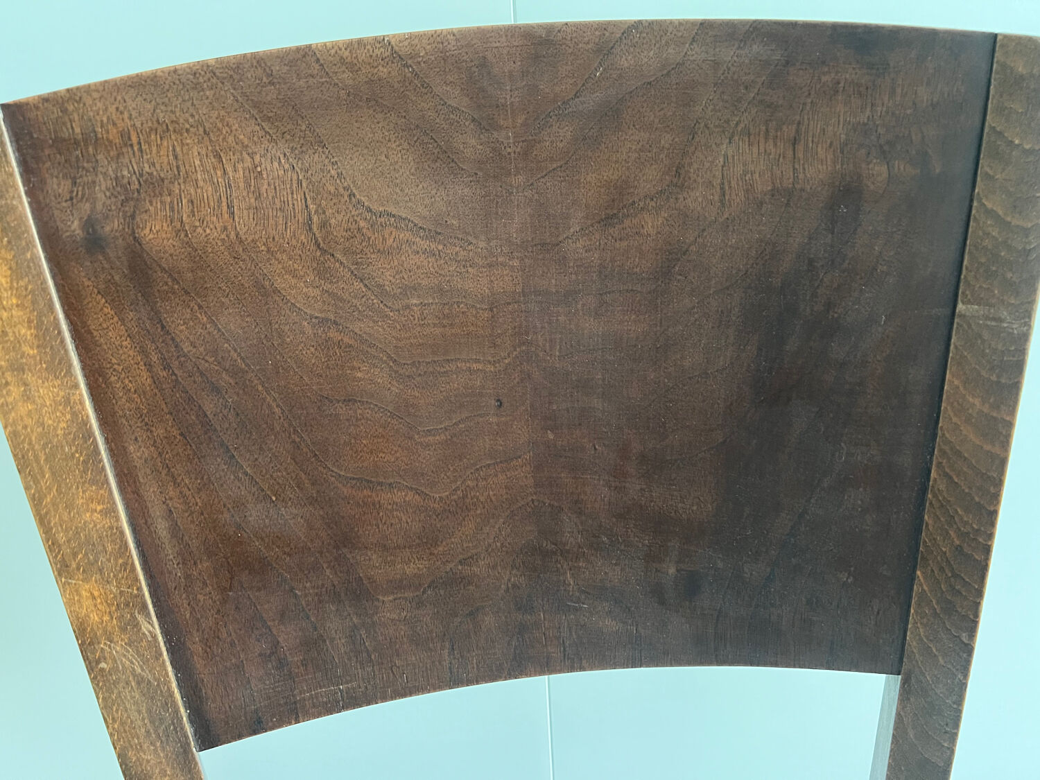 Chaises dossier années 50