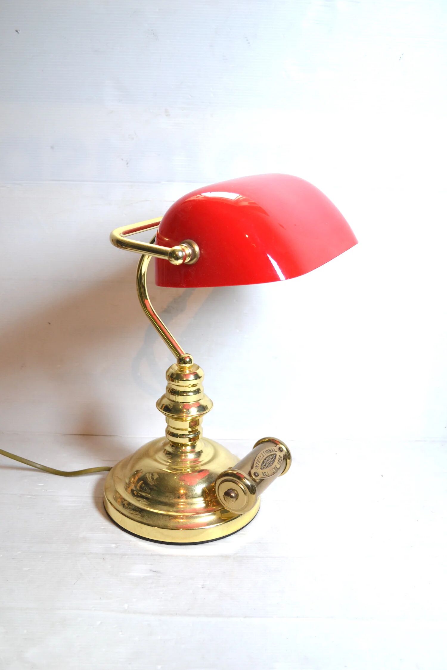 Banker's lamp