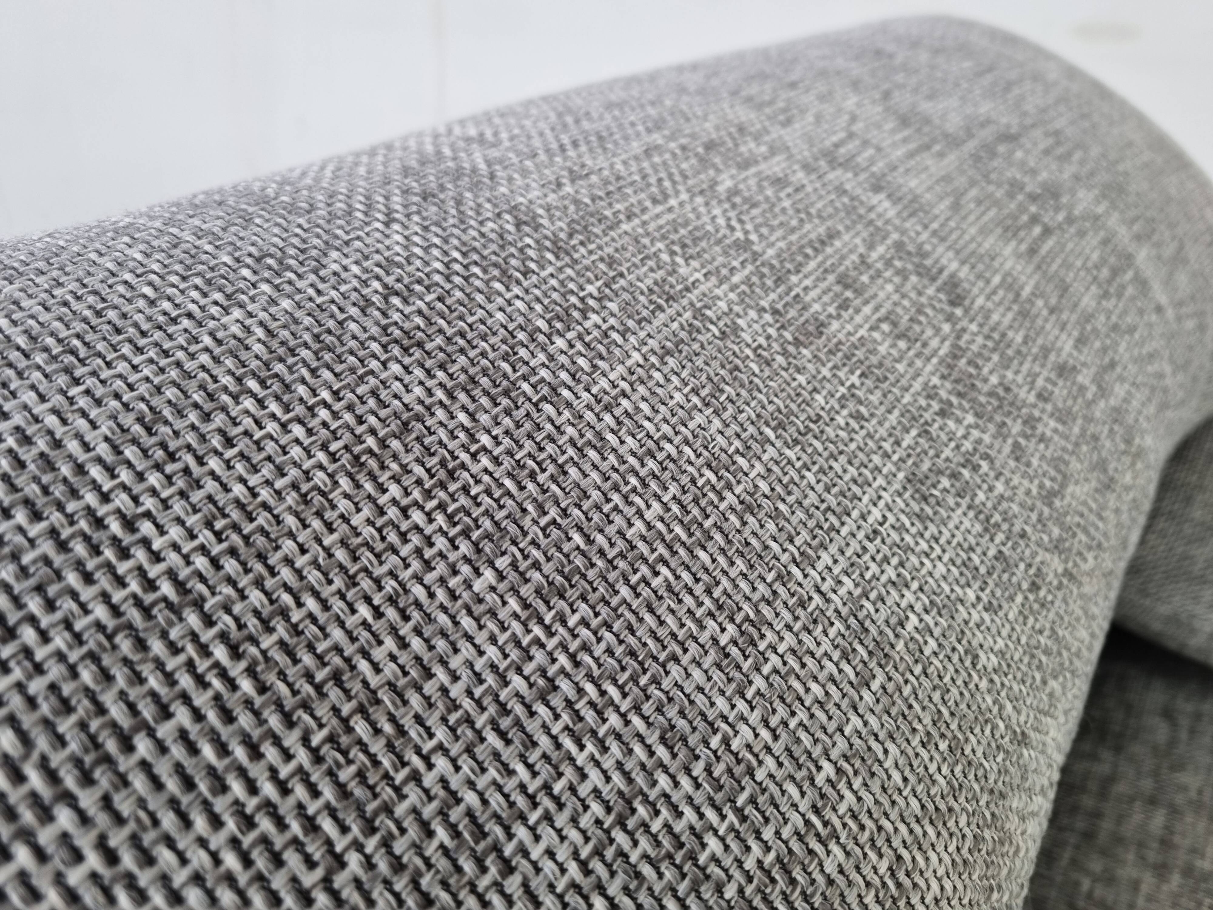 Armchair + ottoman Maralunga by Vico Magistretti for Cassina, 90s