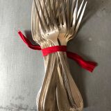 Lot of silver metal forks