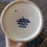 Jug in English porcelain